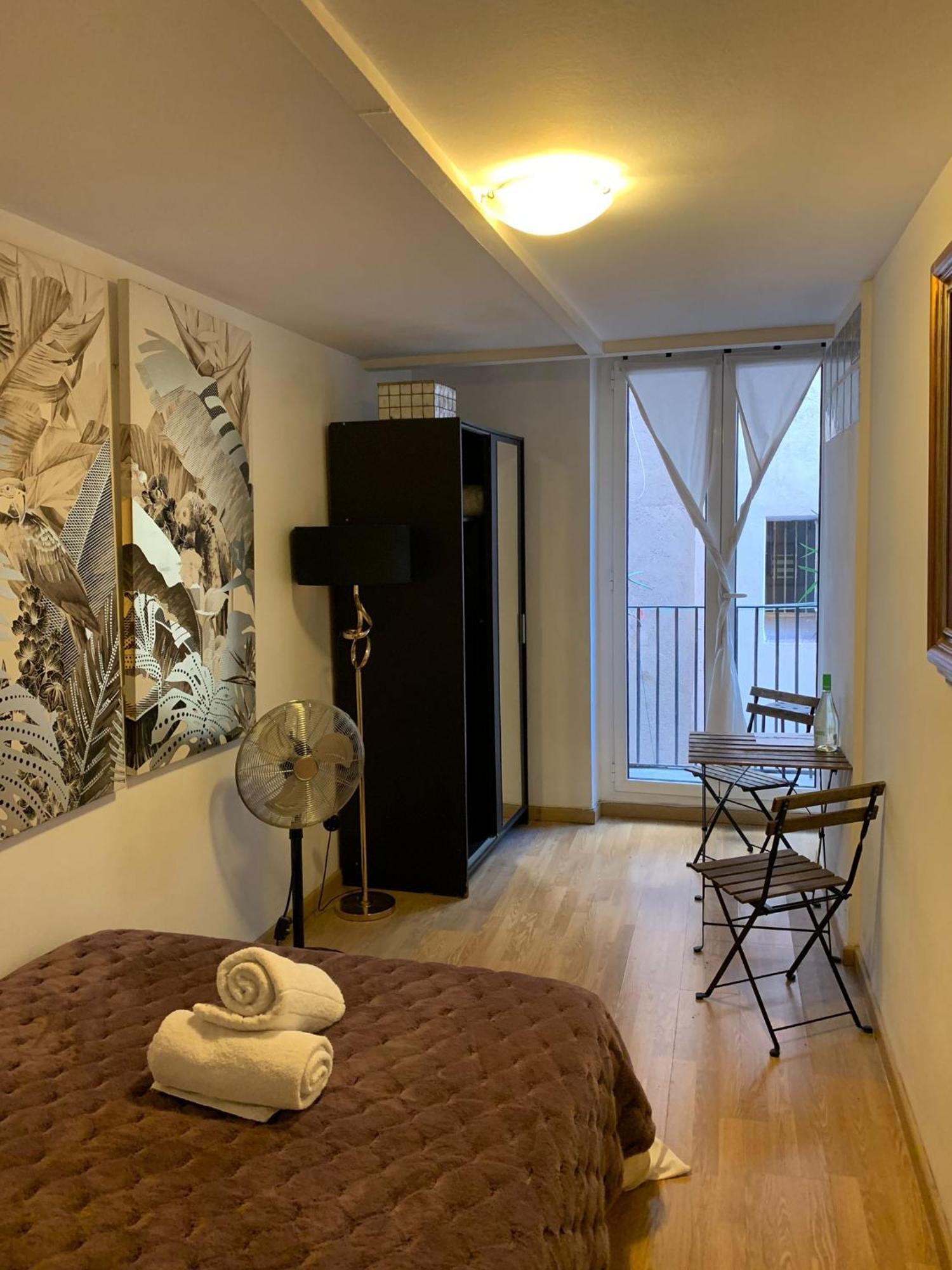 Erandi Ramblas Rooms Barcelona Exterior photo
